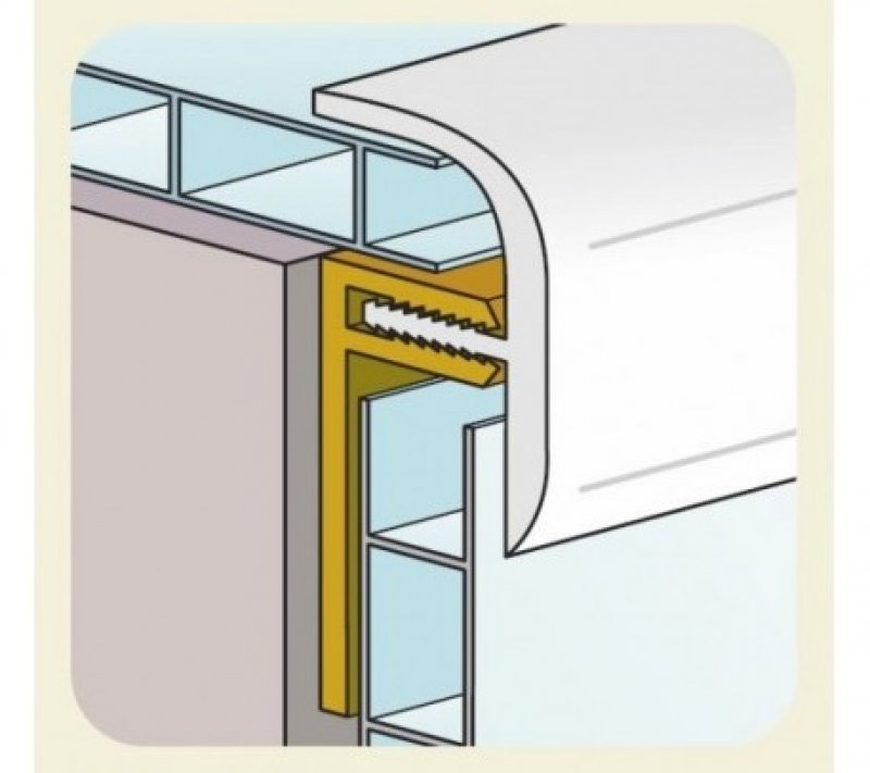 A rounded outer corner 200